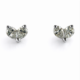 18 KT White Gold Natural Diamond Heart Stud Earrings