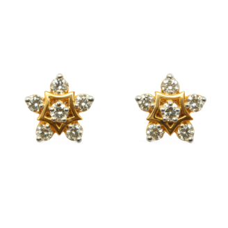 18 KT Gold Diamond Flower Stud Earrings