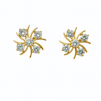18 KT Gold Diamond Floral Stud Earrings