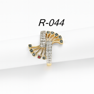 18 KT Gold Elegant  Diamond Ring