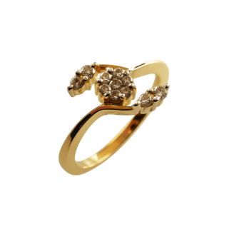 18 KT Gold Diamond Flower Cluster Ring