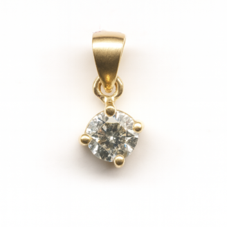 18 KT Gold Diamond Solitaire Pendant