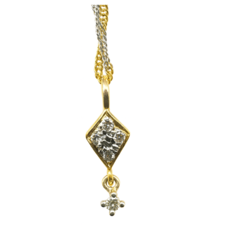 18 KT Gold Diamond Royale Drop Pendant Chain