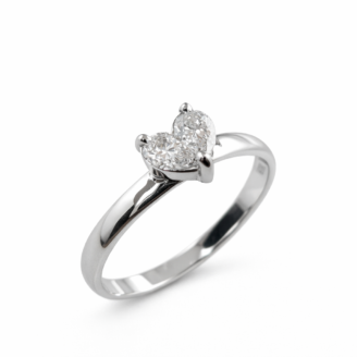 18 KT Gold Love Heart Diamond Ring