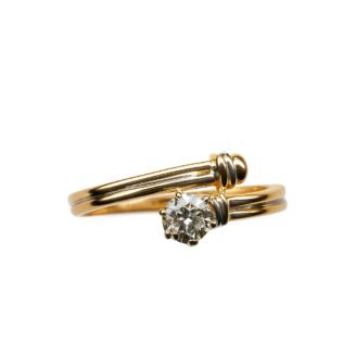 18 KT Gold Diamond Designer Solitaire Ring