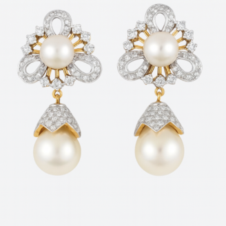 18 KT Gold Pearl Diamond Dangle Earrings