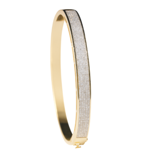 18 KT Gold Modern Princess Diamond Bracelet