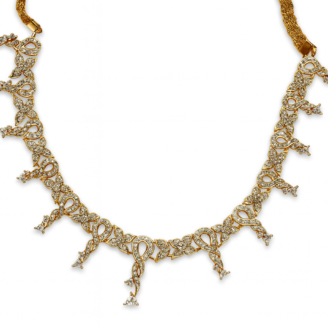 18 KT Gold Grand Floral Diamond Necklace