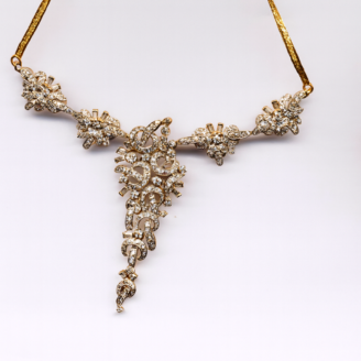 18 KT Gold Diamond Royal Cascade Necklace